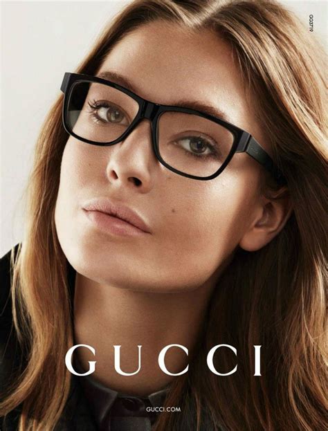 gucci glasses female.